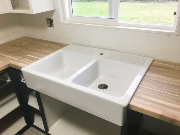 Cost of Chipped Sink Repair in Folsom