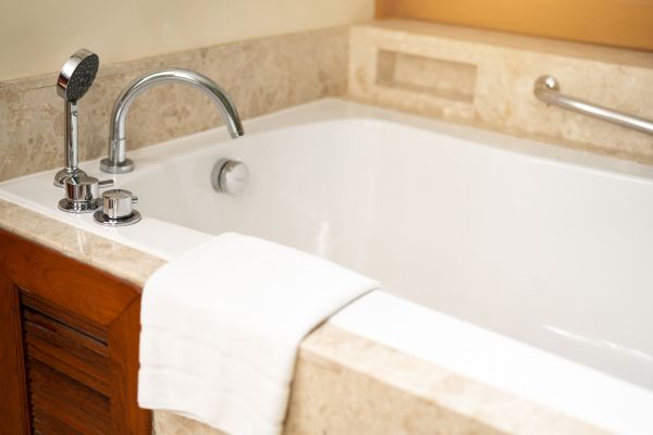 Tub Faucet Repair in Folsom