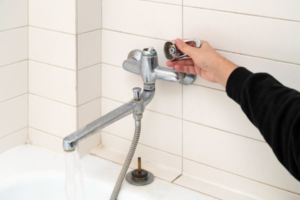 Leaky Bathtub Repair in Folsom